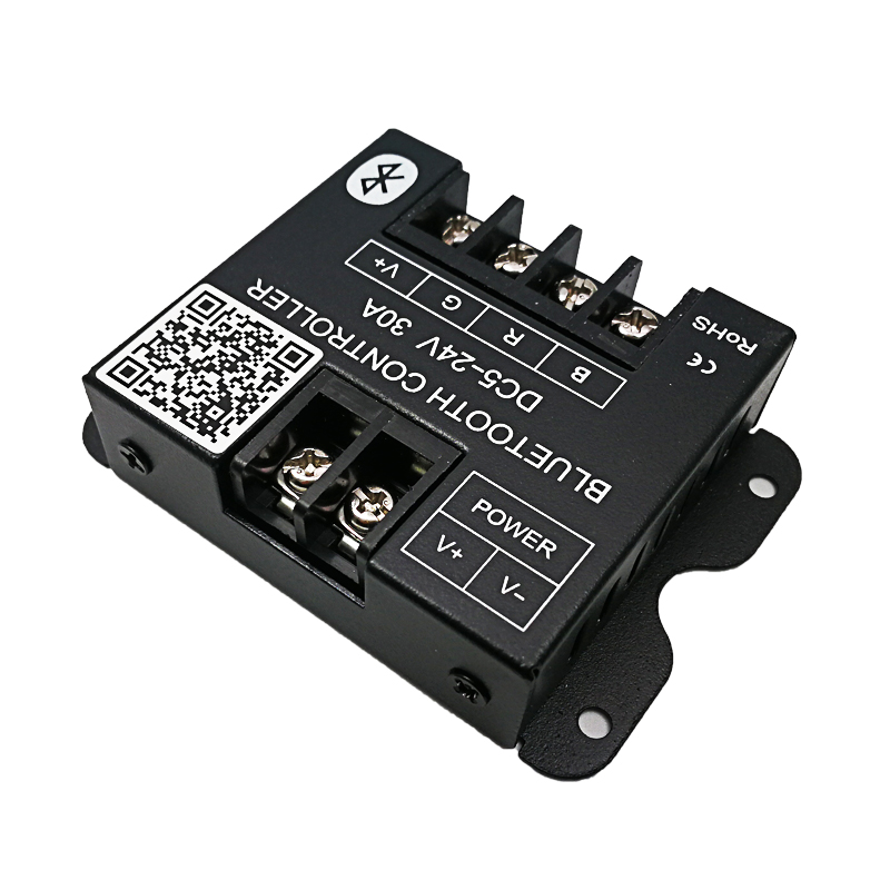 DC5-24V Max 30A 10Ax3CH Bluetooth 4.0 Control Via iOS Android Smart Phone Tablet PC For RGB LED Light Strips or Modules DC5-24V Max 30A 10Ax3CH Bluetooth 4.0 Control Via iOS Android Smart Phone Tablet PC For RGB LED Light Strips or Modules